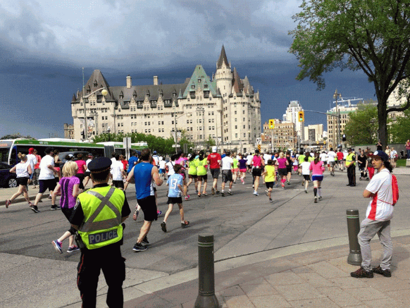 People running marathon on Parliament Hill